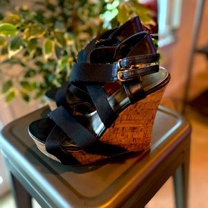 Black strapped wedge